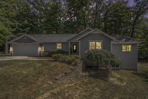 5429 Autumn Court, Kalamazoo, MI 49009