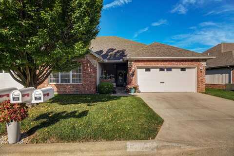 1360 N Sandy Creek Circle, Nixa, MO 65714