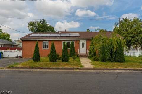 916 Chandler Ave, Roselle, NJ 07203