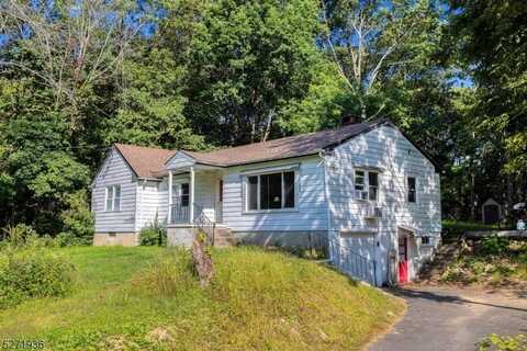 13 Thomas Dr, Independence Corner, NJ 07840