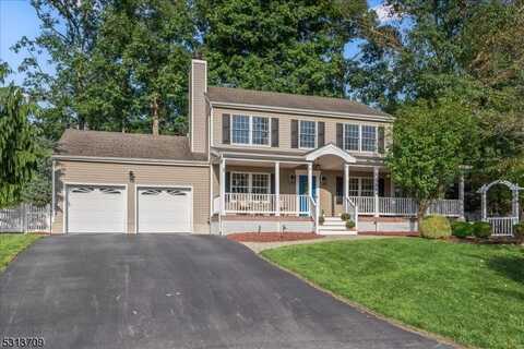 9 Lauren Ct, Byram Twp., NJ 07874