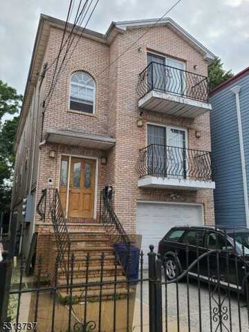 20 E Sylvan Ave, Newark, NJ 07104