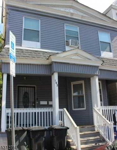 162 S 11th St, Newark, NJ 07107