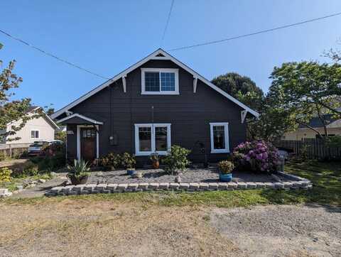 3386 Church Street, Fortuna, CA 95540