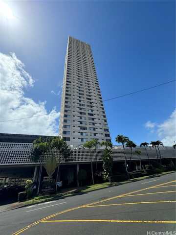 98-288 Kaonohi Street, Aiea, HI 96701