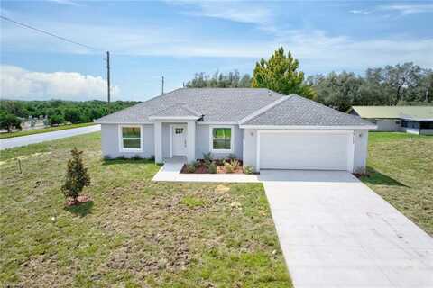 2713 W Albatross Road, Avon Park, FL 33825