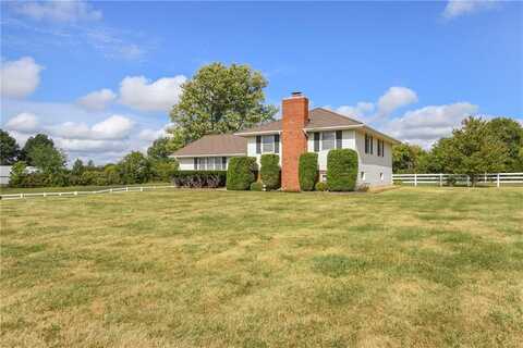 25531 Tonganoxie Road, Leavenworth, KS 66048