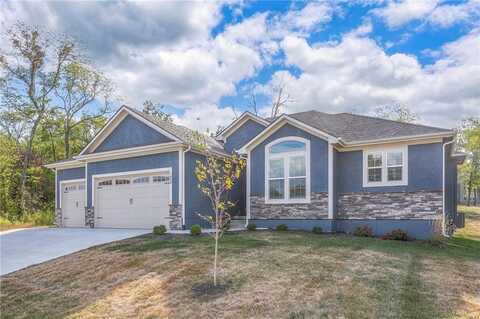 1600 SW Stonewall Drive, Oak Grove, MO 64075