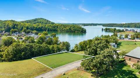 145 Amblecrest Drive, Vonore, TN 37885