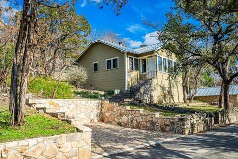 1404 Alice St, Kerrville, TX 78028