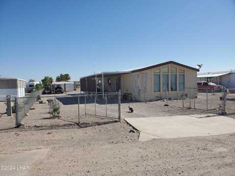 630 W Hagley Loop, Quartzsite, AZ 85346