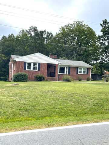 8968 Red House Road, Appomattox, VA 24522