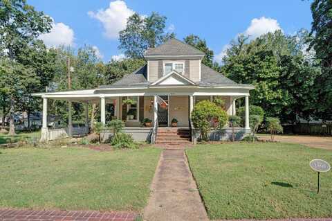 502 S MAPLE, Covington, TN 38019