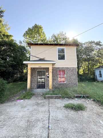 1206 ORLEANS, Memphis, TN 38106