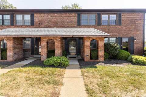 7914 Royal Arms Court, Saint Louis, MO 63123