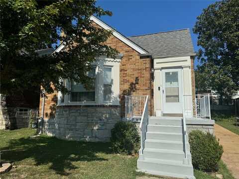 341 Tacoma Drive, Saint Louis, MO 63125