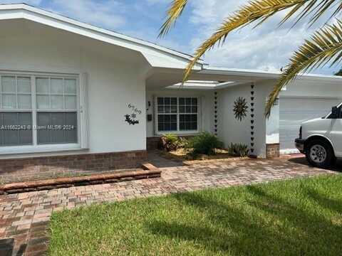 6769 Camelia Dr, Miramar, FL 33023