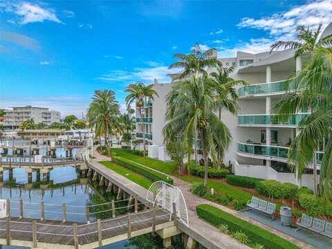 7914 Harbor Island Dr, North Bay Village, FL 33141