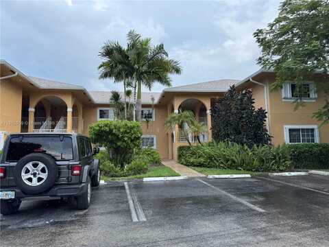 811 SE 4th Ave, Dania Beach, FL 33004