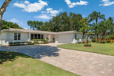 8335 SW 157th St, Palmetto Bay, FL 33157