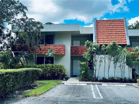 907 Cypress Ter, Pompano Beach, FL 33069