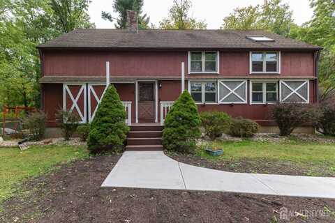 75 HENDERSON Road, Brunswick Gardens, NJ 08824