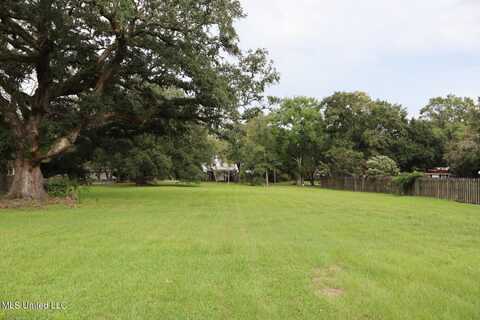 734 Market Street, Pascagoula, MS 39567