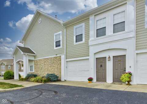 9662 Rialto Trail, Carmel, IN 46280