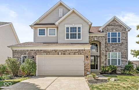 7826 Wahlberg Drive, Zionsville, IN 46077