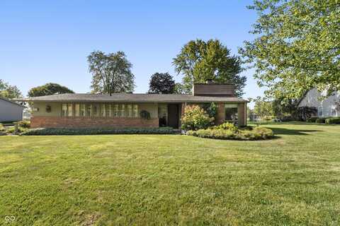 9012 W Tulip Drive, Columbus, IN 47201