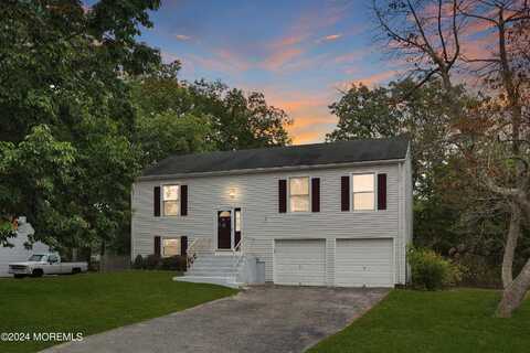 865 Tudor Drive, Toms River, NJ 08753