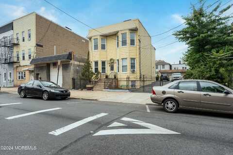 69 Wright Avenue, Jersey City, NJ 07306