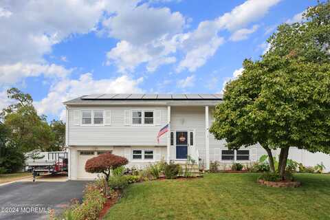 558 Vaughn Avenue, Toms River, NJ 08753