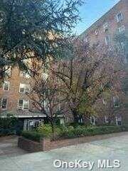 62-59 108 Street, Forest Hills, NY 11375