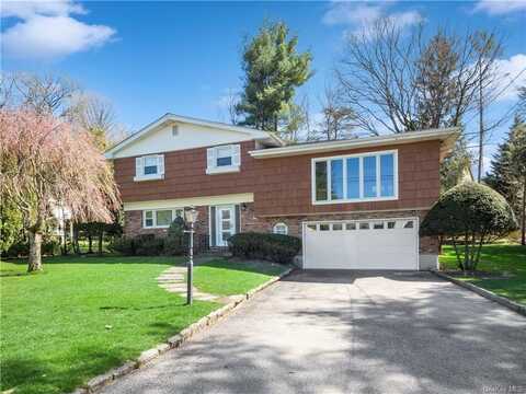 8 Balmoral Crescent, White Plains, NY 10607