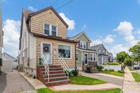 13 Smith Street, East Rockaway, NY 11518