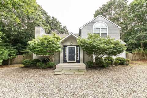 52 Barnes Avenue, East Hampton, NY 11937