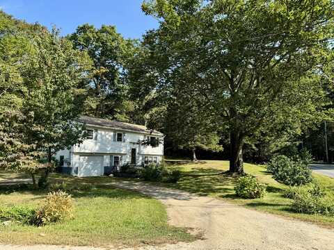 337 Beech Road, Eliot, ME 03903