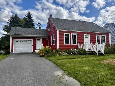 151 1st Rangeway, Waterville, ME 04901