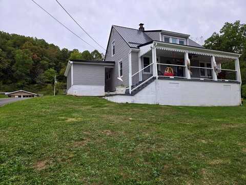 135 Ellen Ave, BLUEFIELD, WV 24701