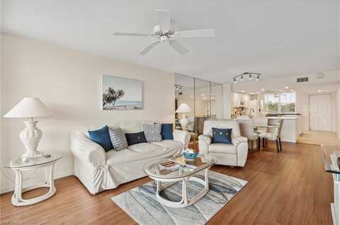 290 Naples Cove, NAPLES, FL 34110