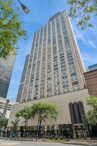 777 N Michigan Avenue, Chicago, IL 60611