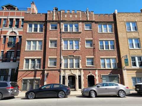 834 W Fullerton Avenue, Chicago, IL 60614