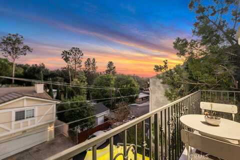 20915 Abalar Street, Woodland Hills, CA 91364