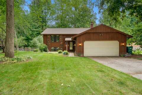 9050 Bluejay Lane, Mentor, OH 44060