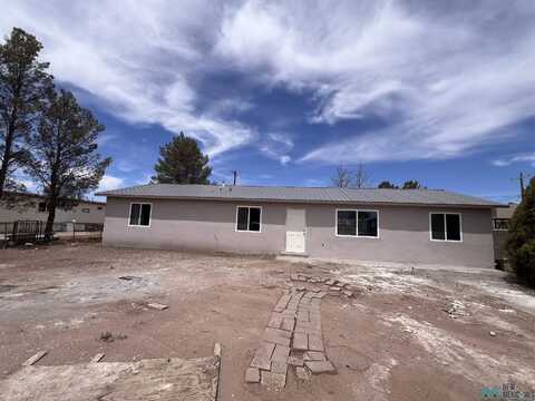 2714 S Tangerine Street, Deming, NM 88030