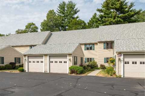 27 Hampton Towne Estate, Hampton, NH 03842