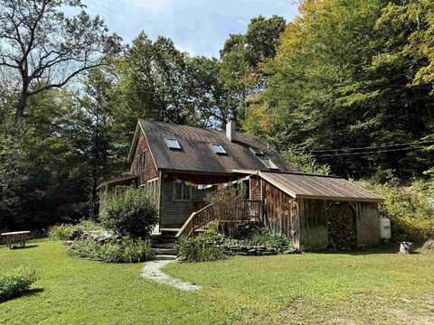 365 Dogpatch Lane, Dorset, VT 05251