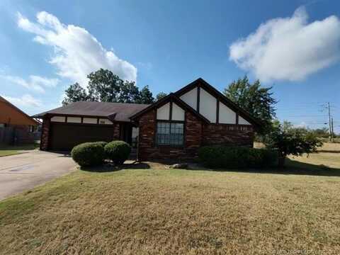 509 W Miami Street, Broken Arrow, OK 74011