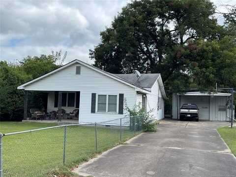 608 S 30th Street, Muskogee, OK 74401